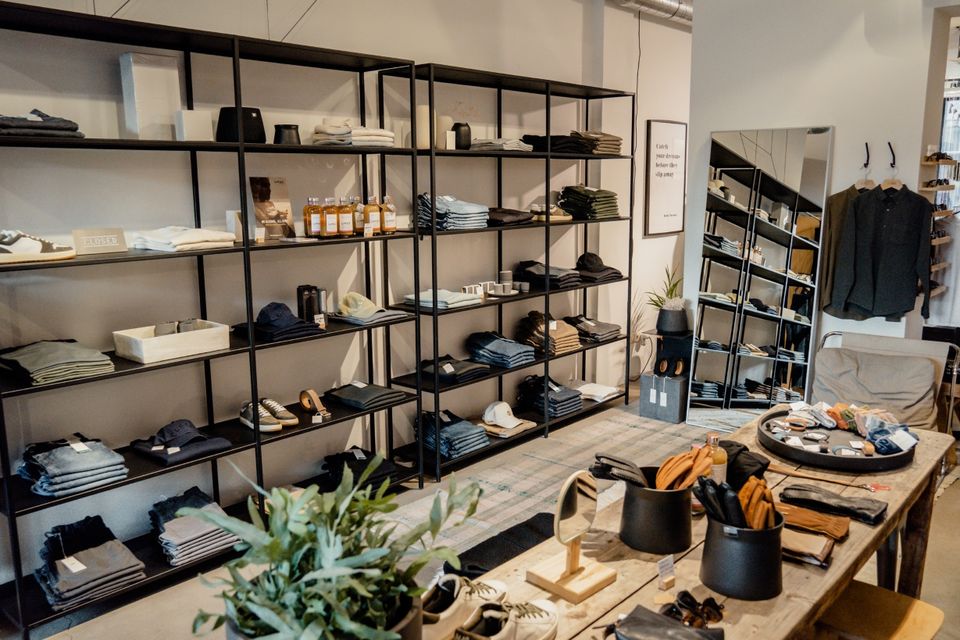 Le Marais Deux winkel binnen rekken tafel
