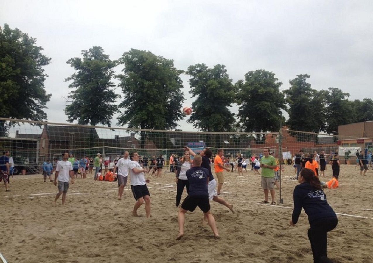 Mega Beach Festijn Zeilberg
