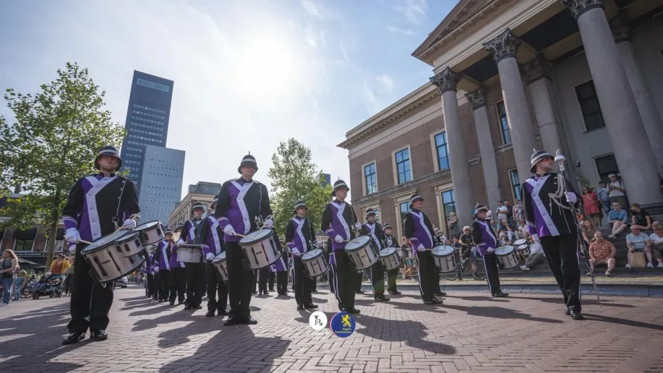 Drum- & Showfanfare Menaam