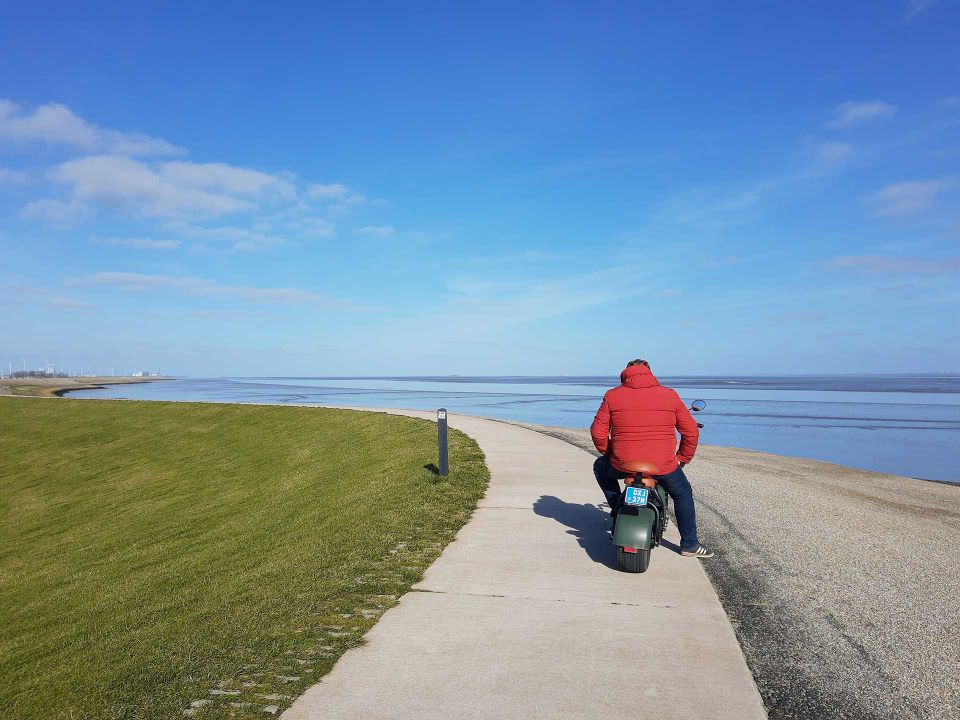 Lekker touren over de dijk