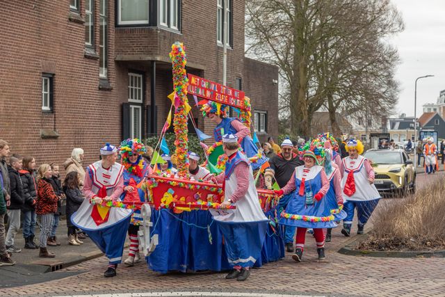 Optocht van carnaval in Sneek.