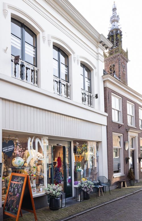 De voorgevel van ModeOnlyLadies