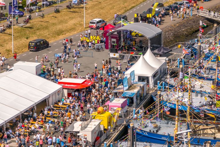 Vier feest in Bruinisse tijdens de Visserijdagen in juli