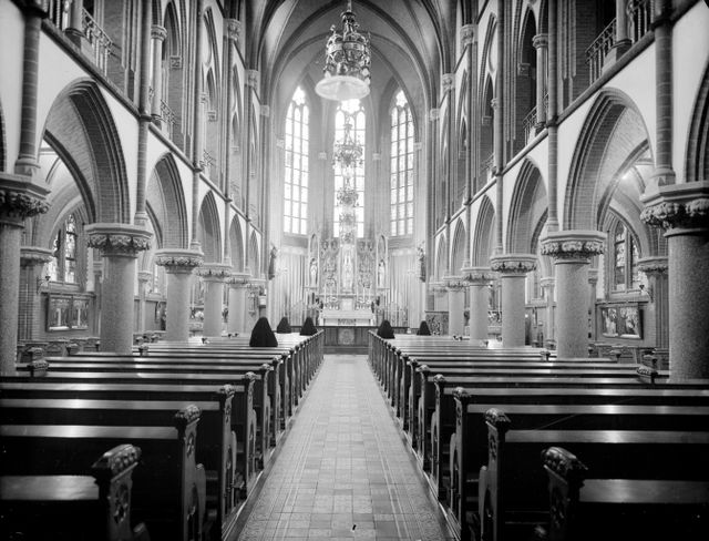 Kapel met zusters