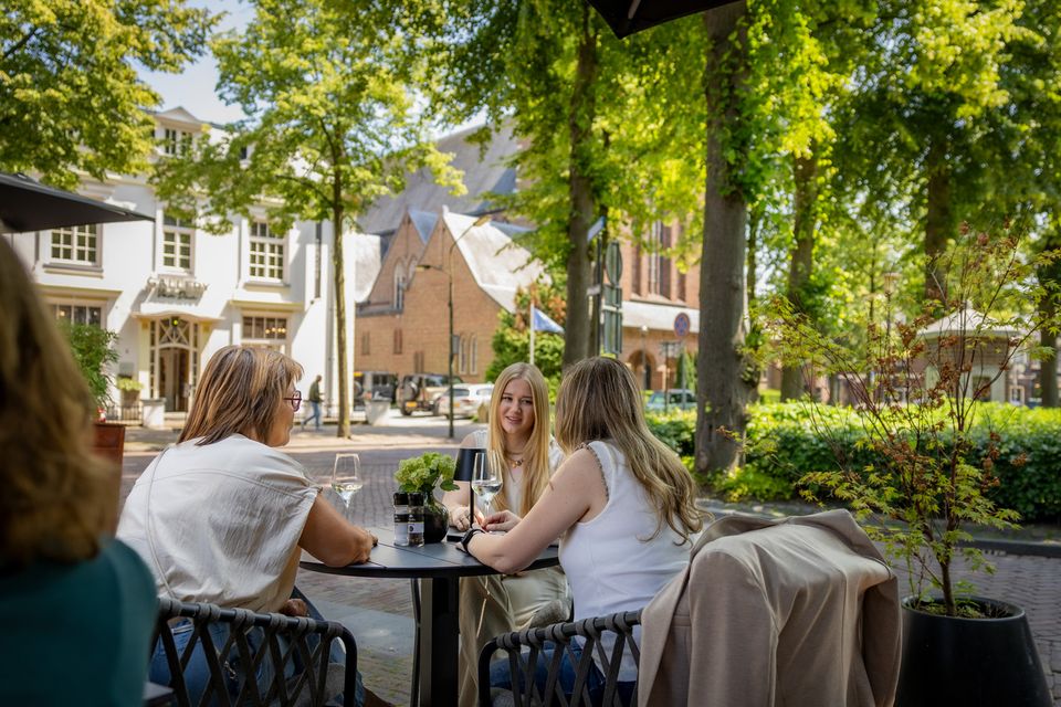 terras bij Brasserie Brands