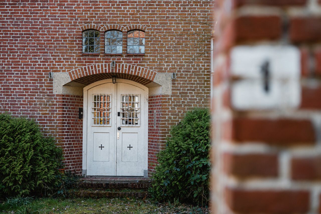 Clarissenklooster detail deur