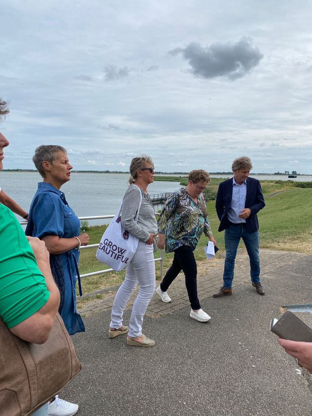 Aan het IJsselmeer