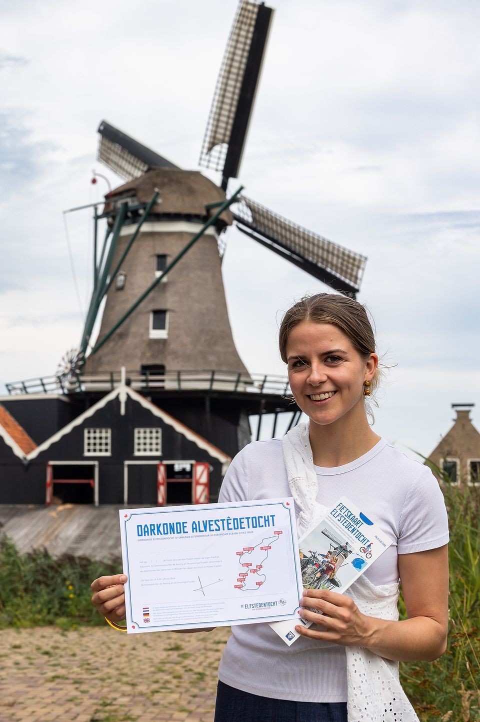 Stempelkaart en oorkonde Elfstedentocht op eigen houtje