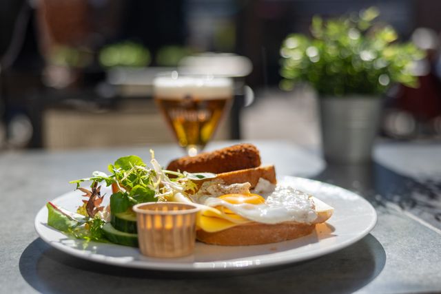 Lunch bij De Rechter - Terras