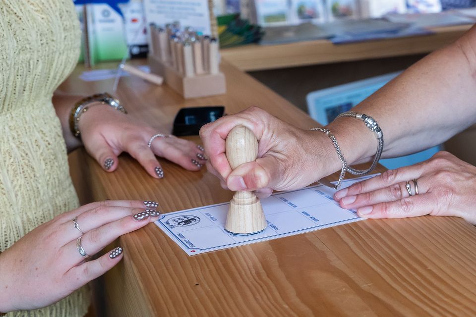 Stempelen van de Elfstedentocht op eigen houtje