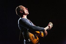 Viktor Griffioen - AMERICA (This Bird has Flown) - PREMIÈRE