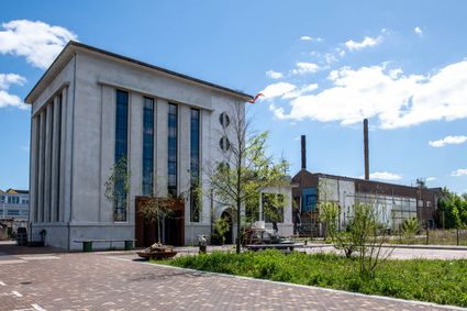 De Krachtcentrale in Huizen