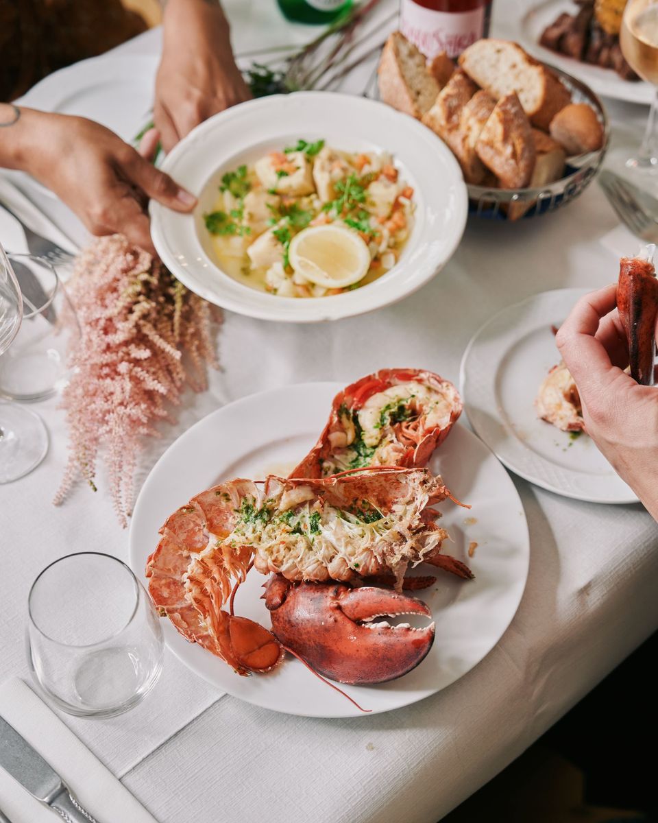Bistro Frans gerechten op tafel