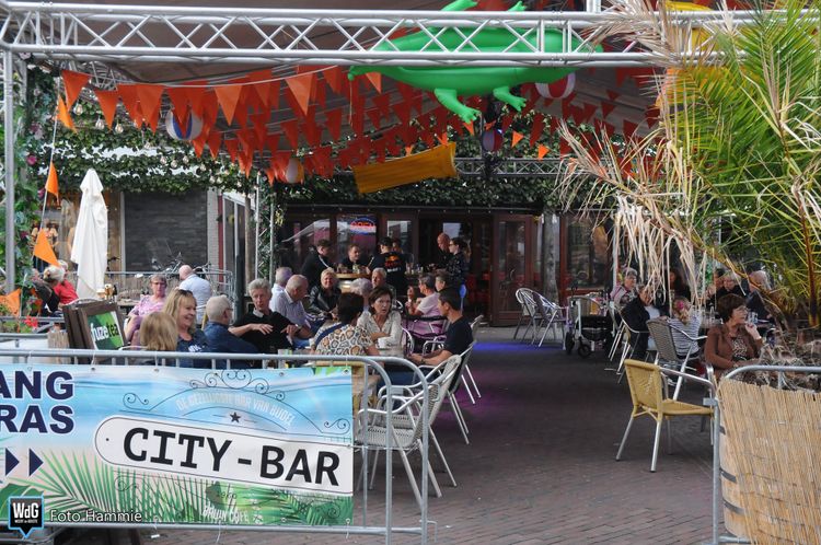 City bar Budel