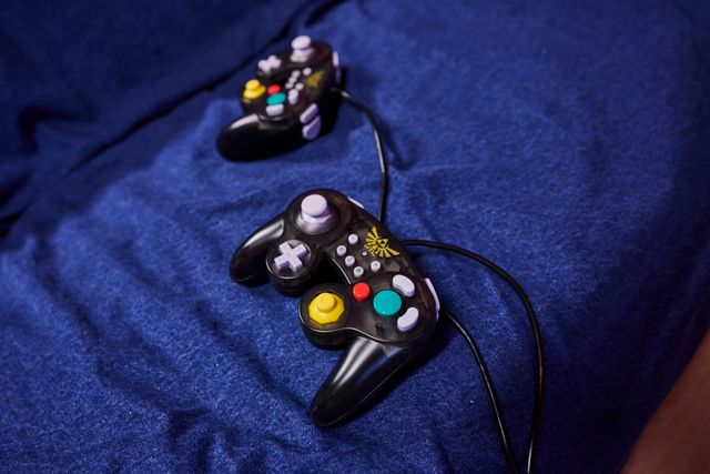 Game-consoles