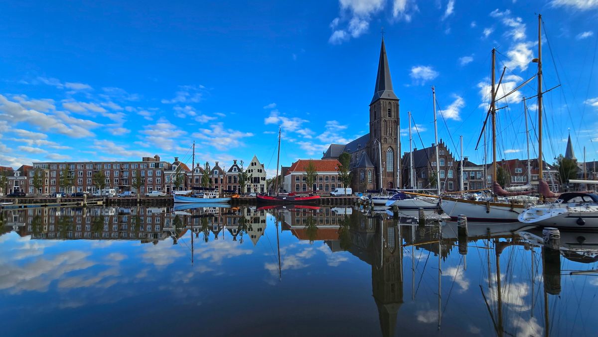 Jachthaven De Leeuwenbrug — Noorderhaven in Harlingen