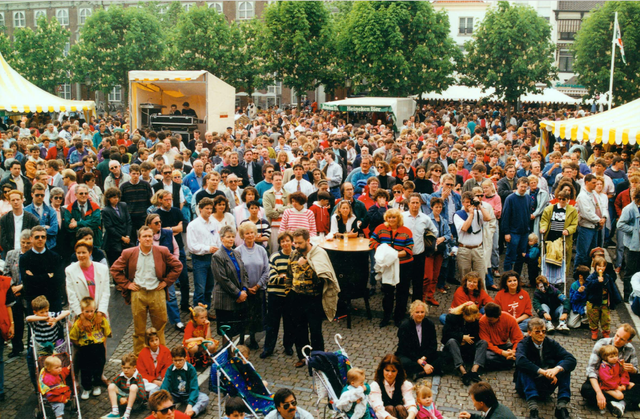 Publiek tijdens Jazz in Duketown in 1991