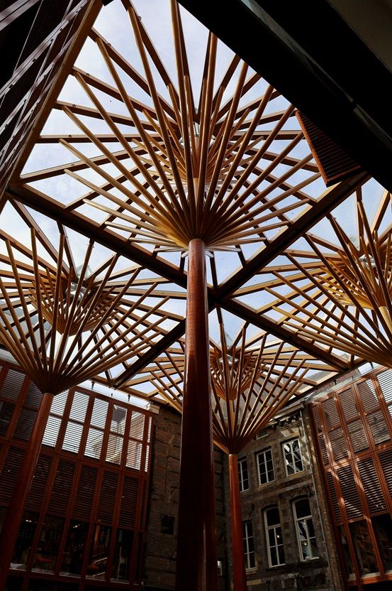 Mosae Forum Maastricht roof umbrellas