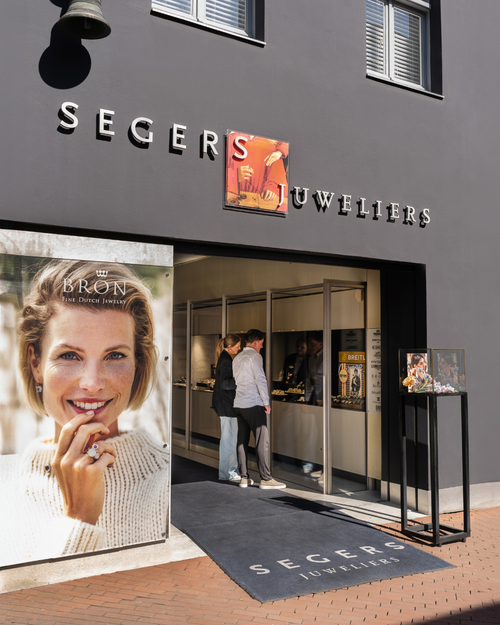 Segers juweliers voorgevel