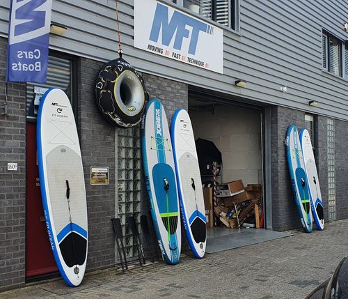 Winkel MFT Sports met supboarden
