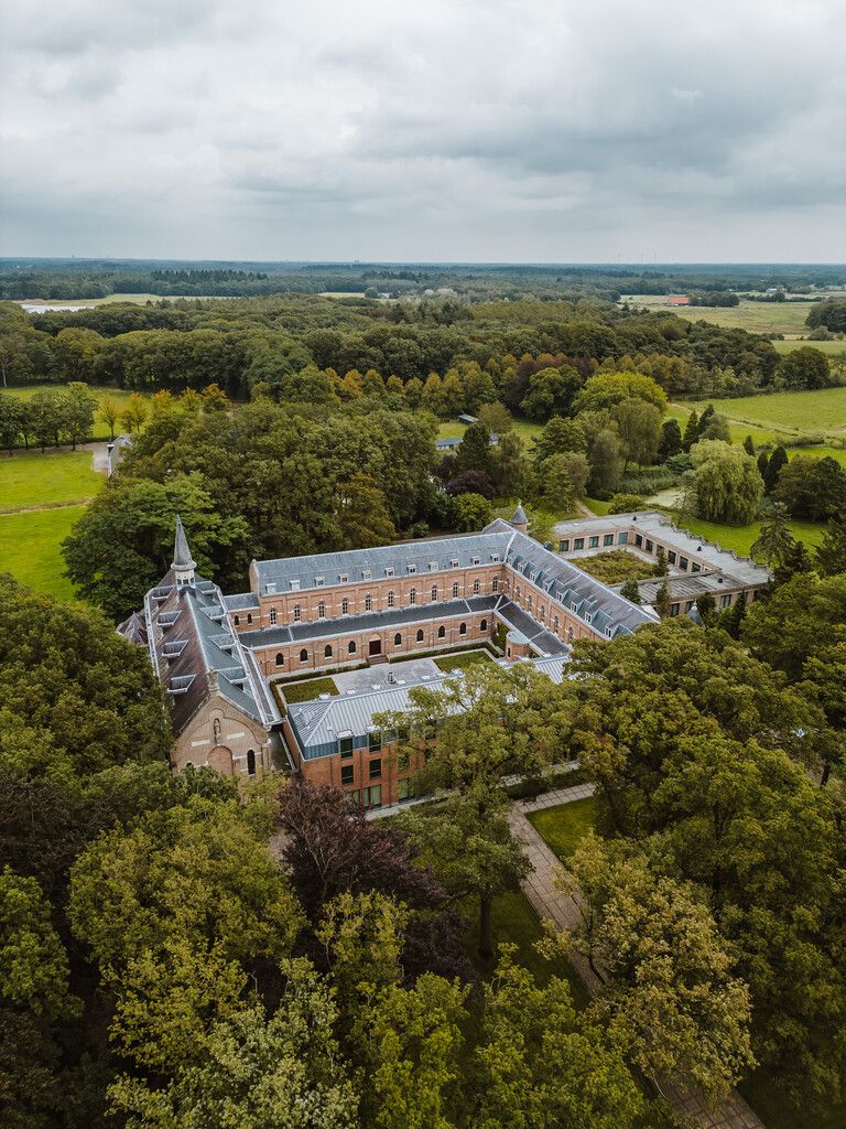 Dronebeeld Abdij Maria Toevlucht