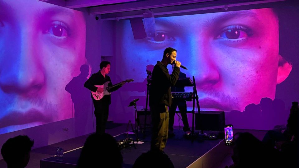 Immersive live visuals