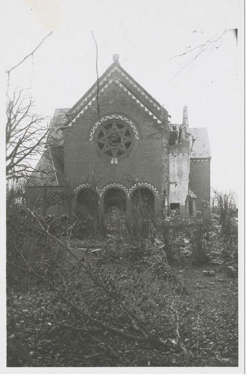 Bartholomeuskerk zonder toren in november 1944