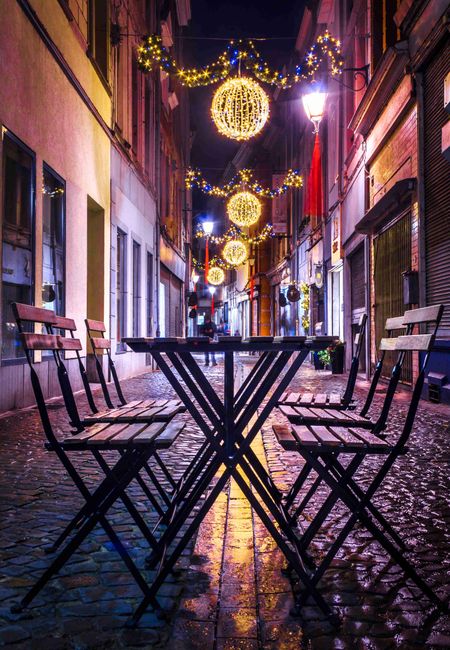 Hatch terrace street evening