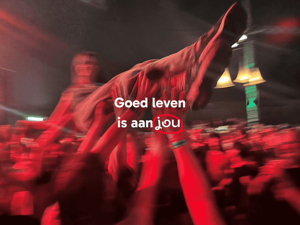 Crowdsurfen op Mistyfields