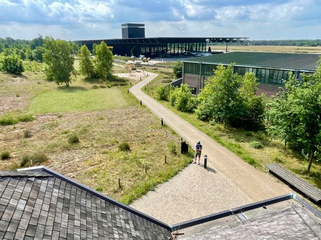 Nationaal Militair Museum vanuit de lucht