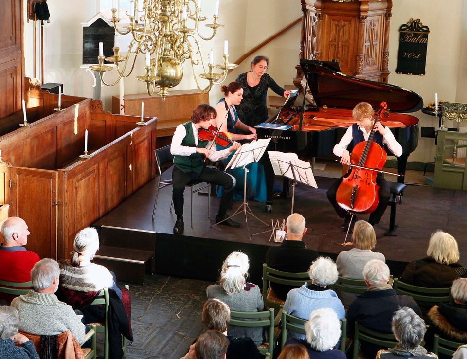 Concert Cultbee in Sint Martenskerk