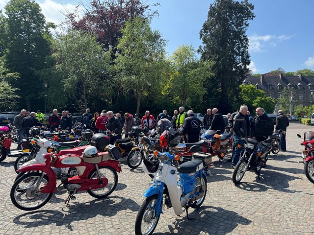 Oldtimer bromfietsen - De Vette Bougie