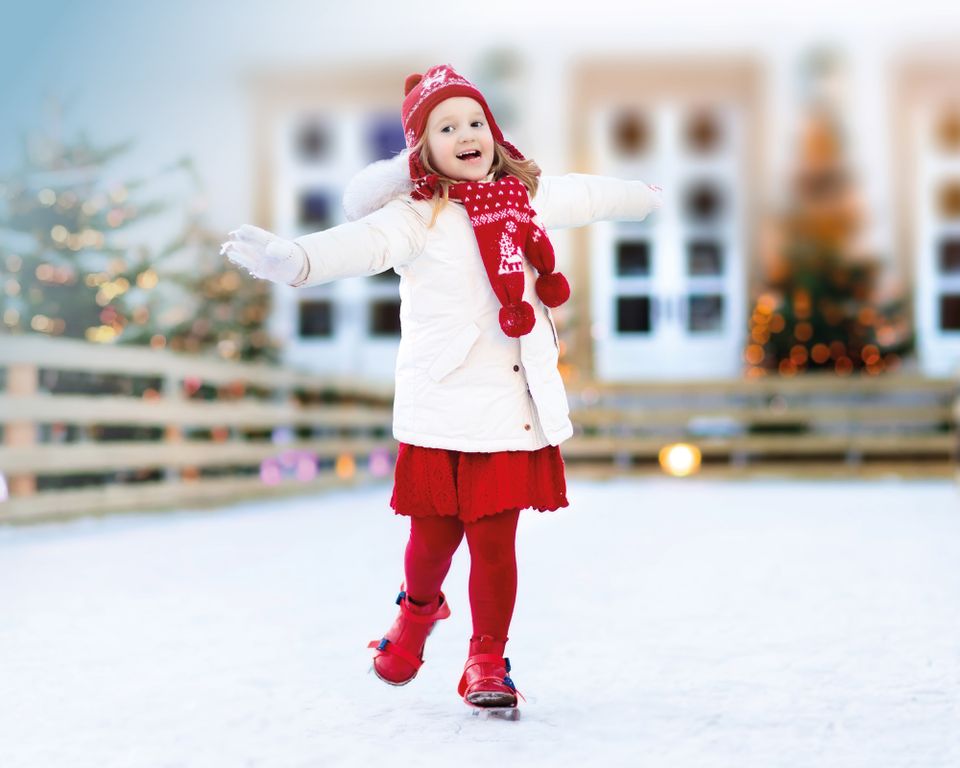 Meisje op een schaatsbaan