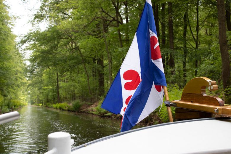 In map marketing zakelijk - campagneplannen - druk he - foto's - algemeen rechtenvrij