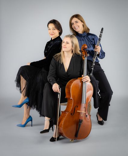 Gauguin Ensemble, Yfynke Hoogeveen, klarinet, Karlien Bartels, cello en Nata Tsvereli, piano.