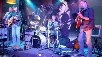 Live Muziek: Smell the Horse