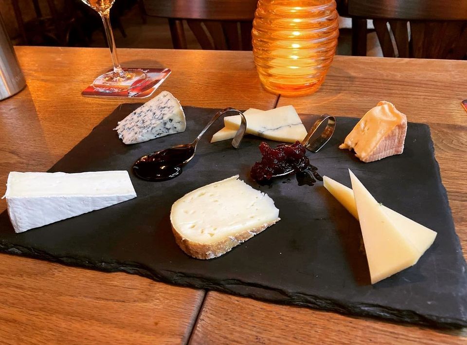 kaasbar kaasplank De kaasbar maastricht