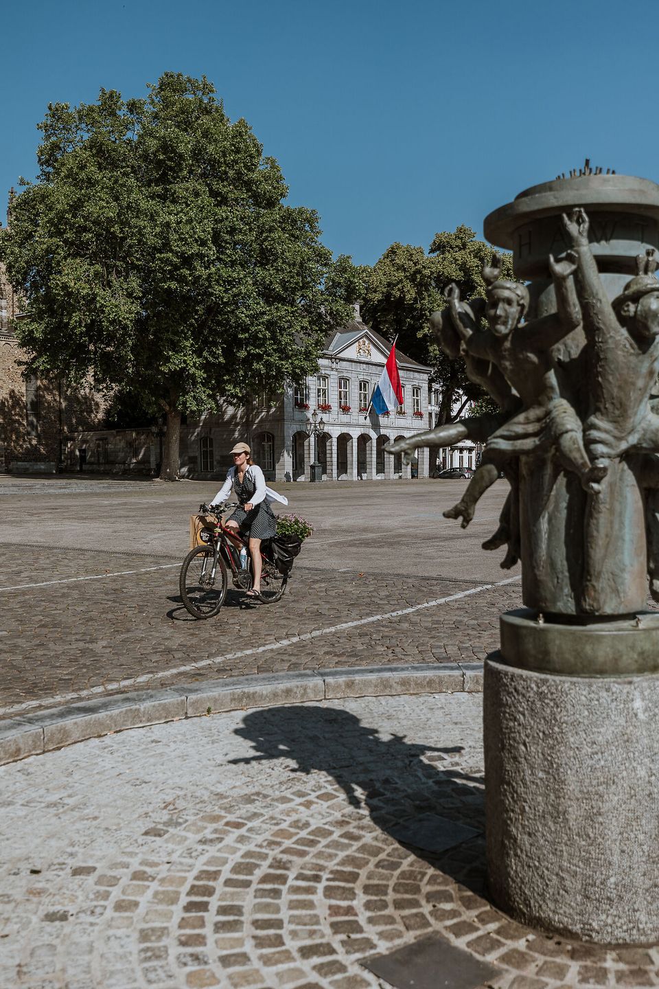 Fietser op het Vrijthof