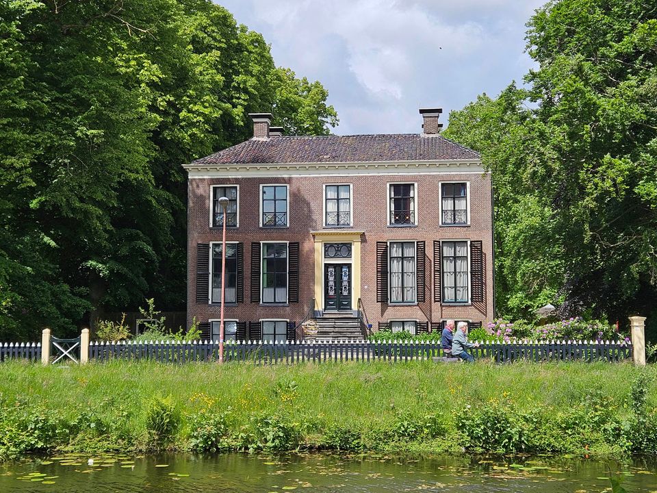 Van Helomahuis aan Het Meer in Heerenveen