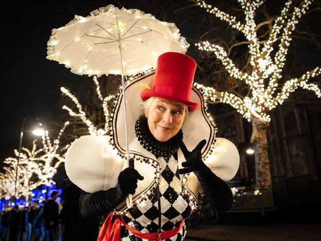 Rondlopende theateract op Lichtjesavond