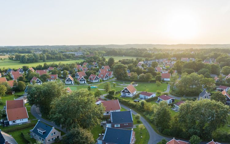 Op-Schouwen-Duiveland-Landal-Resort-Haamstede-Foto-Vanuit-De-Lucht