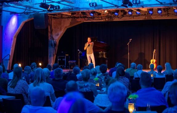 foto: COMEDY CAFÉ NOORDKADE - Thank God It's Friday