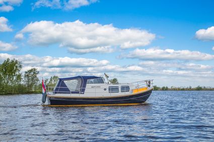 Bruzer Neptunes van De Schiffart Yachtcharter