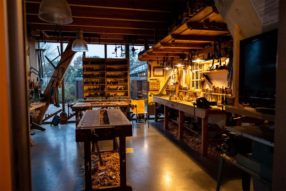Kijkje in de werkplaats van Museum Houtstad IJlst