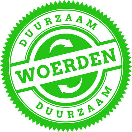 Groen logo van Duurzaam Woerden met circulair pijltjessymbool en de tekst ‘Duurzaam Woerden’.