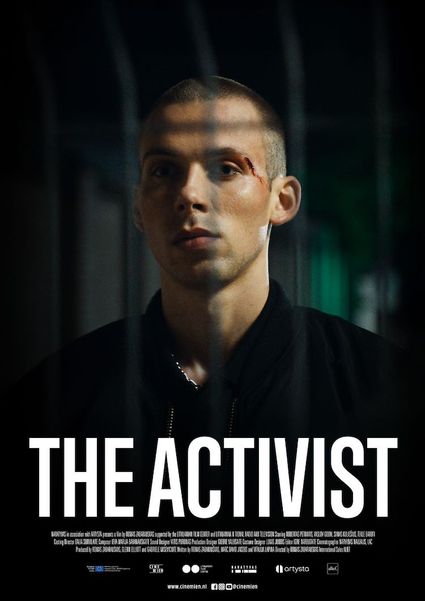 Filmposter van The Activist met de hoofdrolspeler in beeld