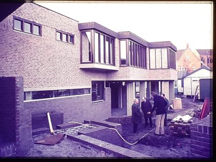 Bouw van Theater de Speeldoos