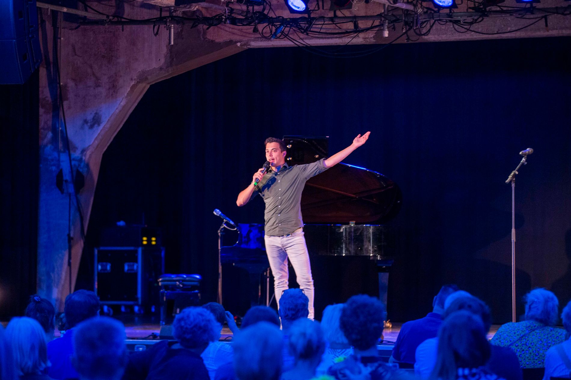 Comedy Café in Clubsetting in de Podiumzaal. Eén van de ruimtes op de Noordkade