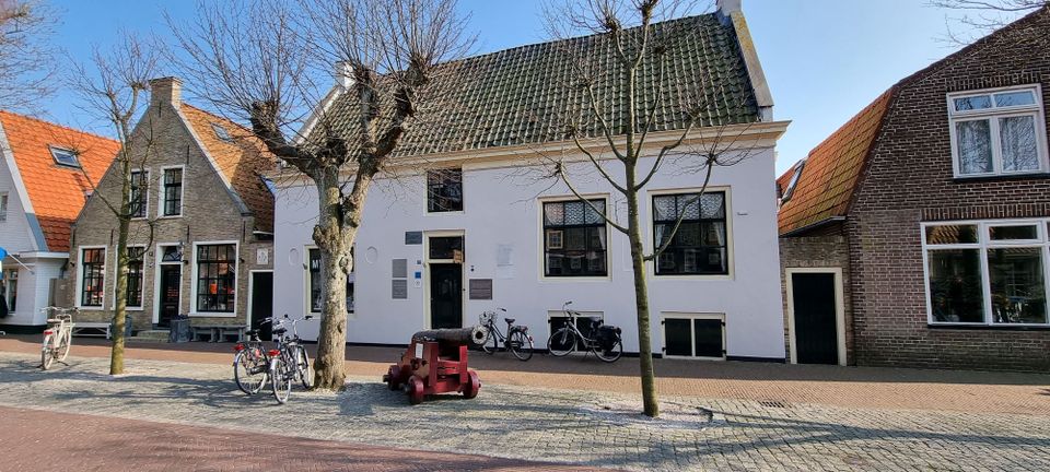 Trompshuys Vlieland voorjaar (klein)