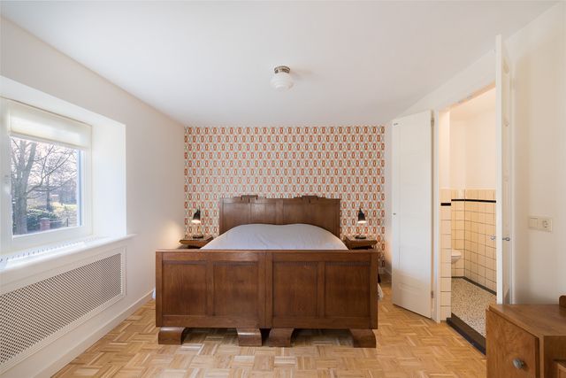 B&B Perron 22